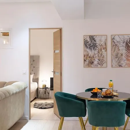 Loft Standing 101 M2 - Proche Tour Eiffel - 3 Min Metro Paris