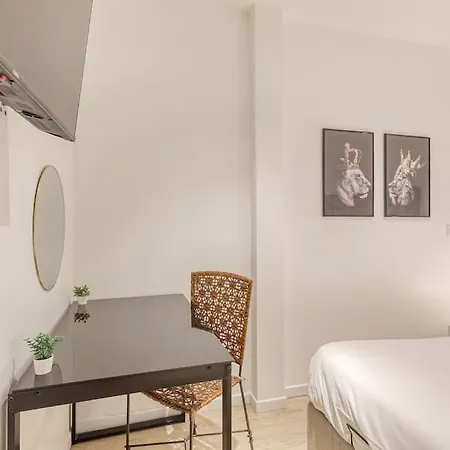 Loft Standing 101 M2 - Proche Tour Eiffel - 3 Min Metro Daire